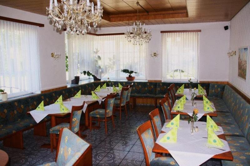 Hotel Schillerplatz Öhringen Zewnętrze zdjęcie