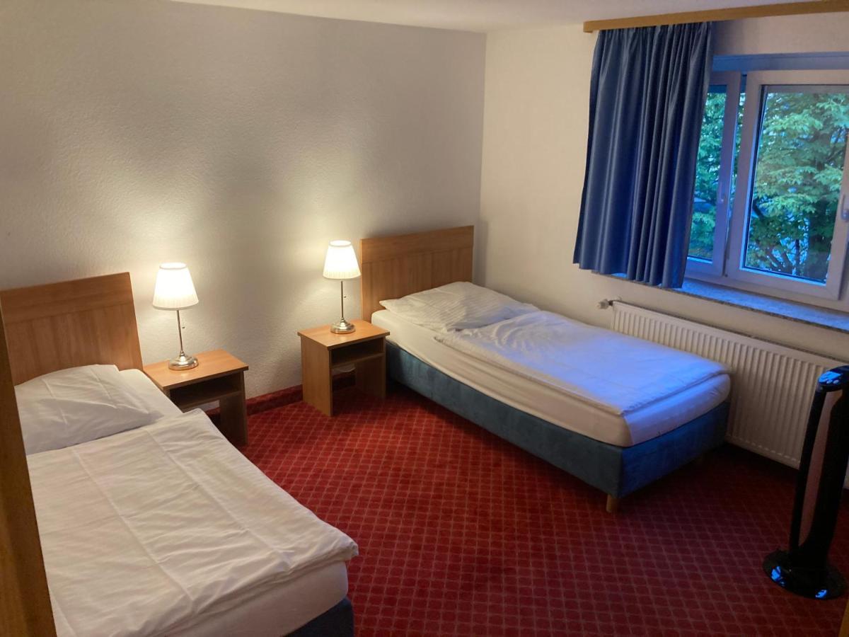 Hotel Schillerplatz Öhringen Zewnętrze zdjęcie